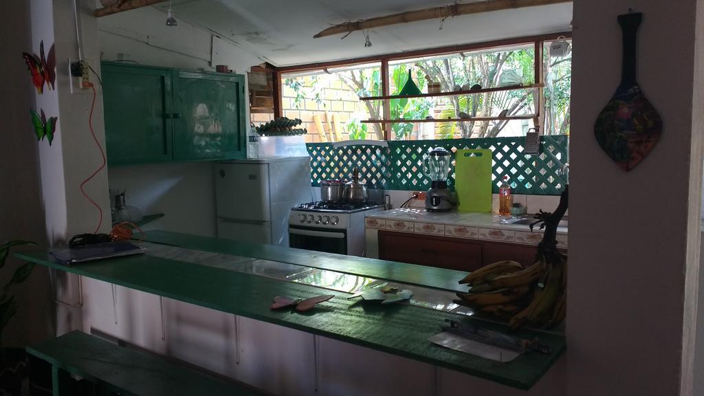 Bambu Tarapoto Hostel Екстериор снимка